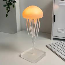 Lámpara medusa de luz cálida y relajante