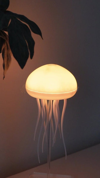 Lámpara medusa de luz cálida y relajante